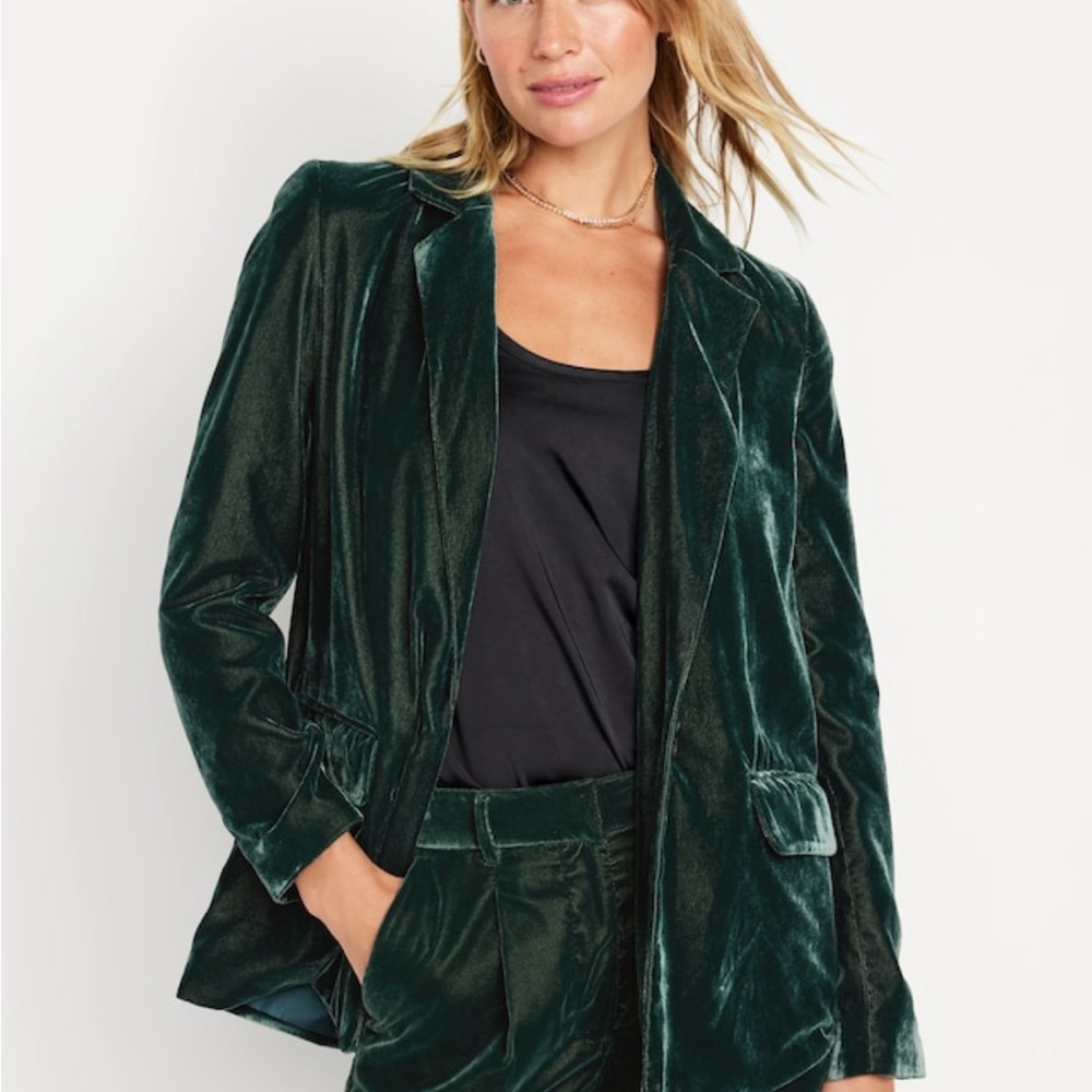 Green velvet blazer